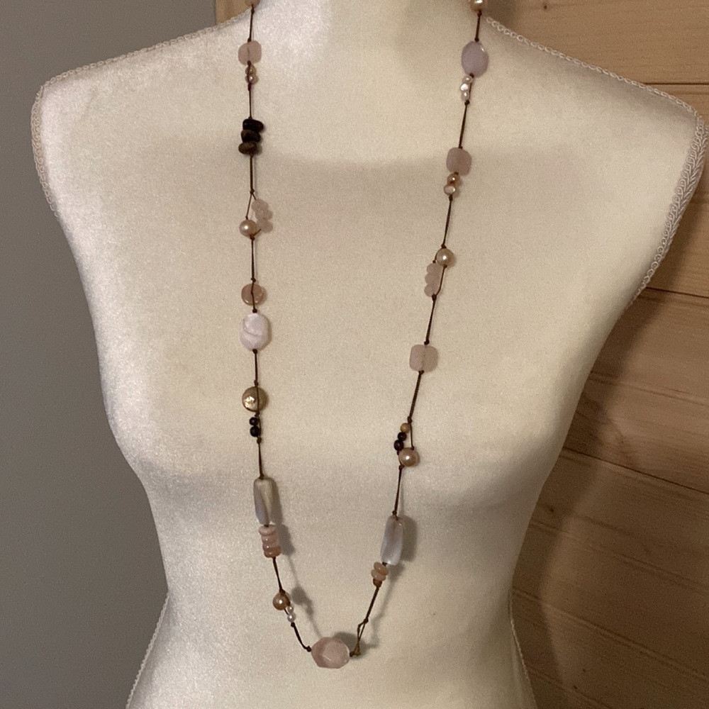 Silpada pink natural stone necklace.